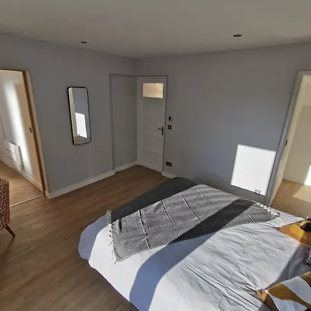 Magnum 80 Terrasse & Climatisation - 6 Personnes - Casa vacanze Épernay