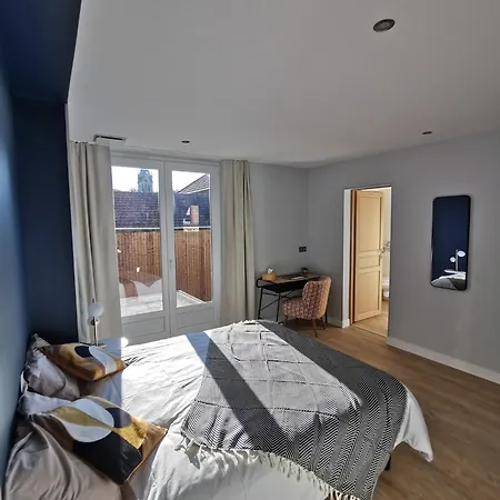 Magnum 80 Terrasse & Climatisation - 6 Personnes - Épernay