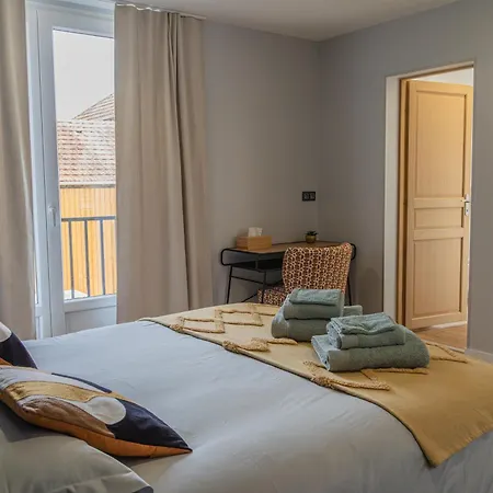 Magnum 80 Terrasse & Climatisation - 6 Personnes - Casa vacanze Épernay