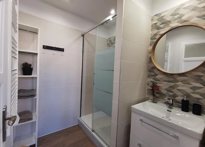 Magnum 80 Terrasse & Climatisation - 6 Personnes - *