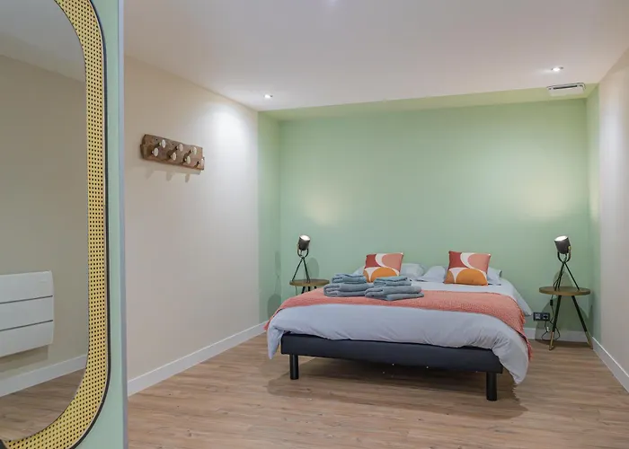 Magnum 80 Terrasse & Climatisation - 6 Personnes - エペルネー